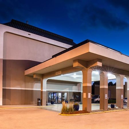 New Victorian Inn & Suites Омаха Экстерьер фото