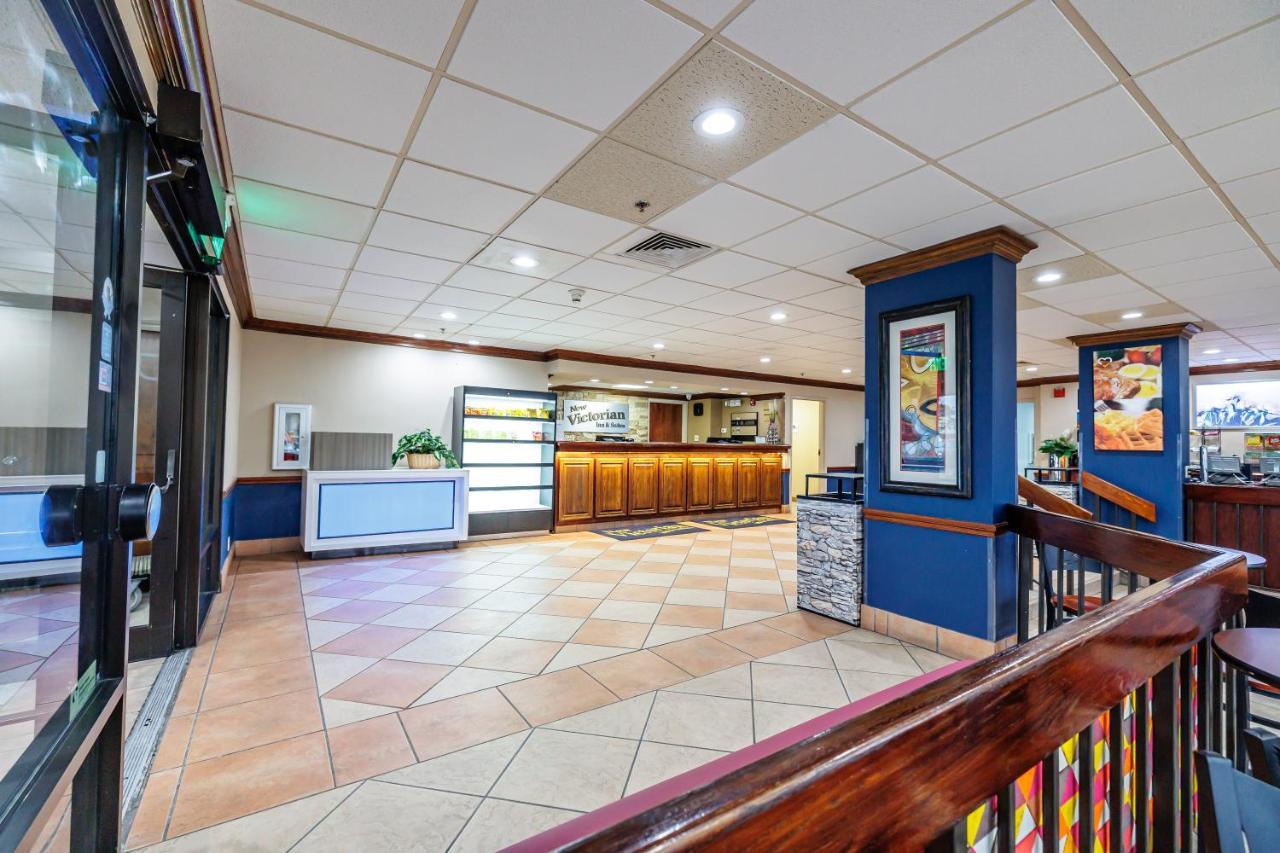 New Victorian Inn & Suites Омаха Экстерьер фото